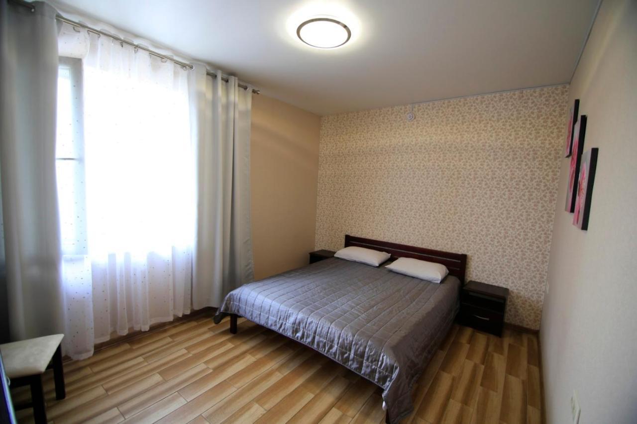 Ferienwohnung Apartamenti Mayak Odessa Exterior foto